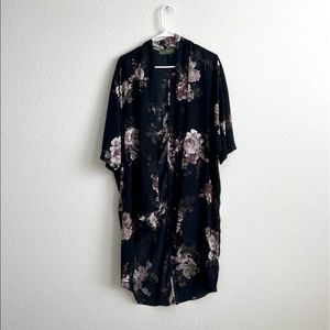 Floral kimono with 3/4 length sleeve